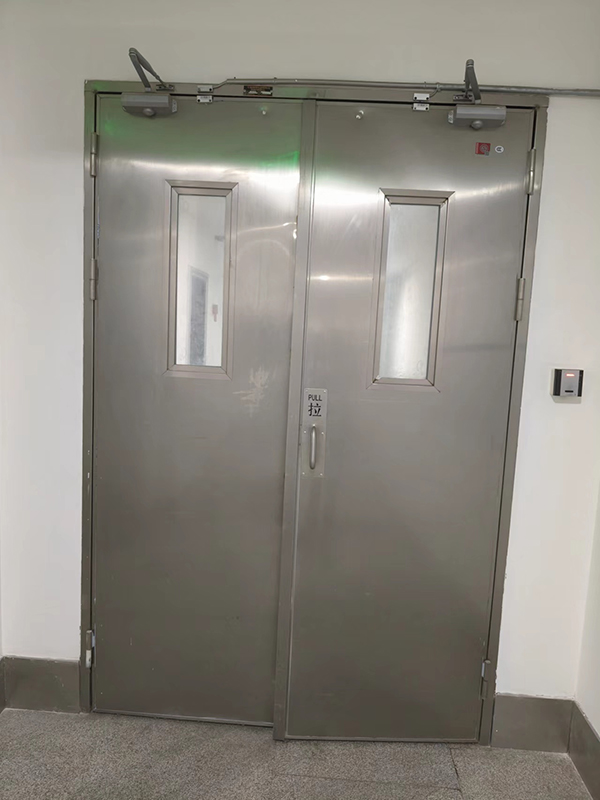 兰州防火门安装.jpg